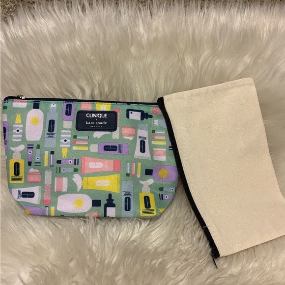 💙💛Clinique x Kate Spade Green Cosmetic Pouch💙💛 - Picture 1 of 5